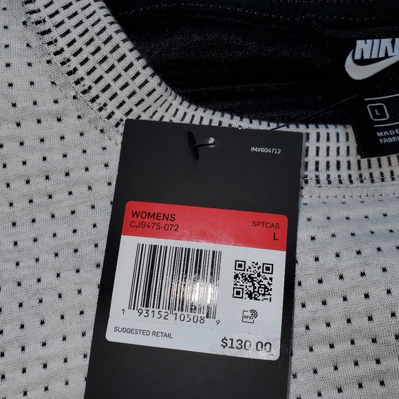 Crew neck cropped Nike sweater - Picture 3 of 8